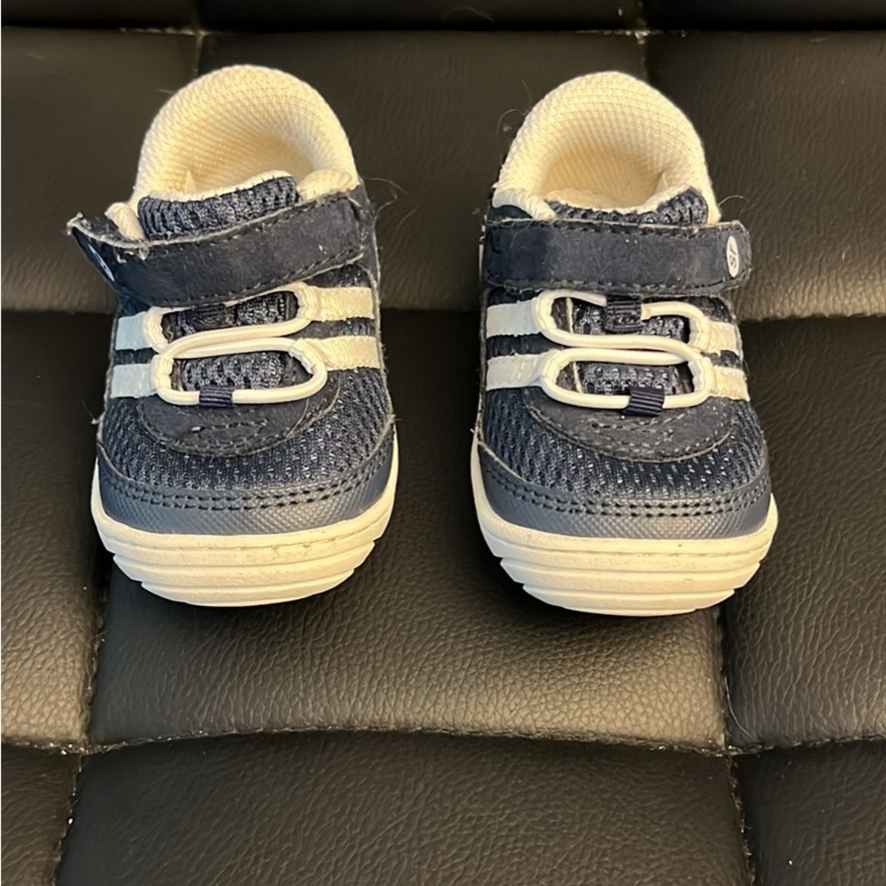 Baby Shoes - Stride Rite - Size 3